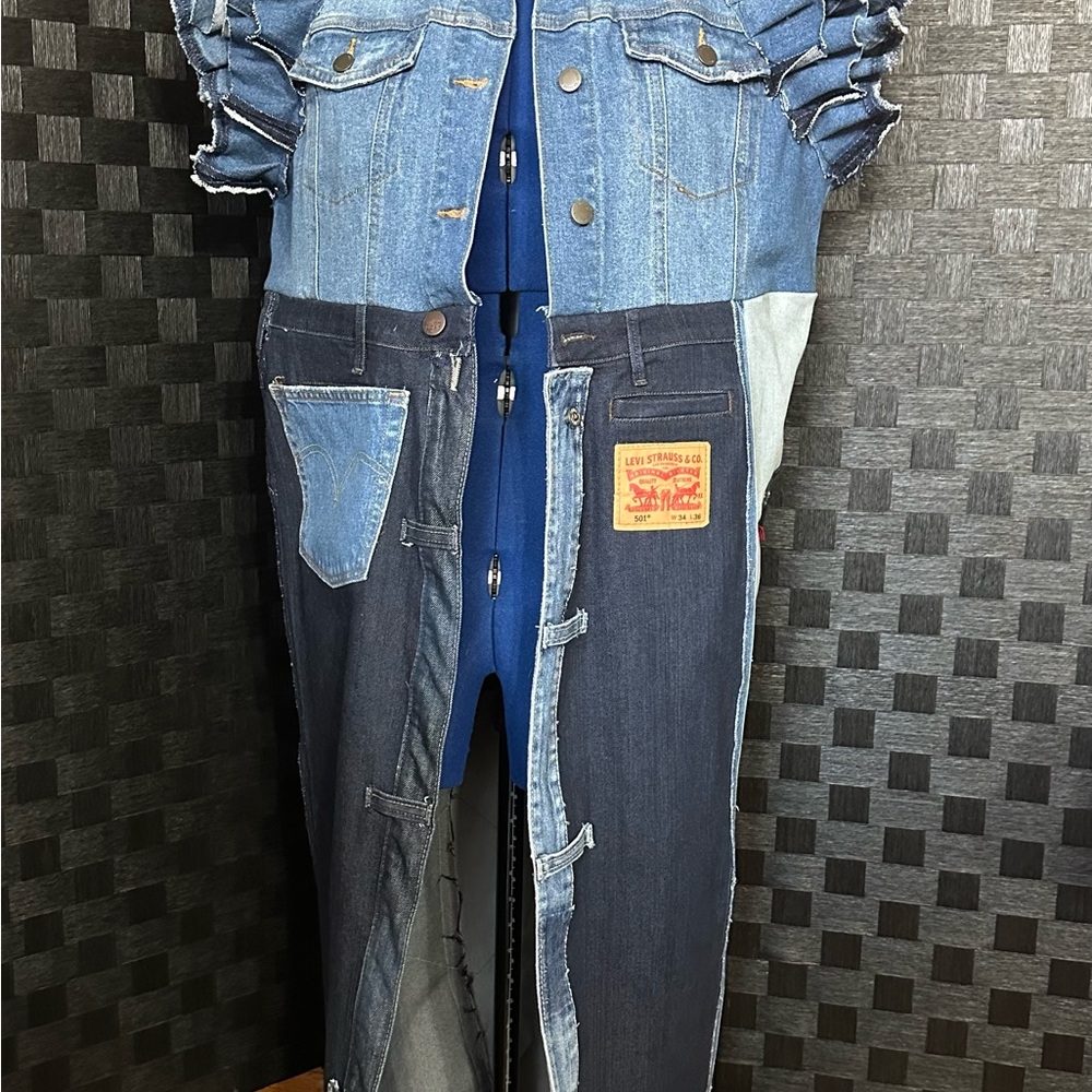 Levi's Patchwork Denim Jacket and Jeans Set
❌SOLD❌SOLD❌SOLD❌SOLD❌SOLD❌